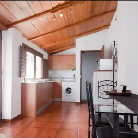 Apartment Atico Con Terracita Y Vistas Alhambra, Centro